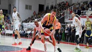 Fenerbahçe deplasmanda Aliağa Petkimspor'u mağlup etti