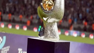 Fenerbahçe, takvim yoğunluğu nedeniyle Süper Kupa maçının ertelenmesi için TFF'ye başvurdu