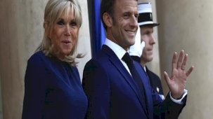 Fransa Cumhurbaşkanı Macron, eşinin erkek doğduğu iddialarına sert tepki gösterdi