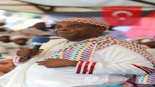 Güney Afrika'da Hristiyan Papaz İslam'a Geçti