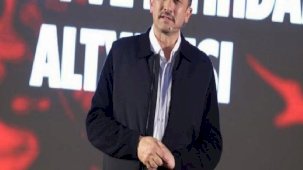 Hamza Dağ gençlerle buluştu! İlk bine giren öğrencilere 50 bin lira başarı ödülü