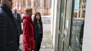 Hannover'de Türk Başkonsolosluğu'na saldırı: Belediye Başkanı ile Emniyet Müdürü ziyaret etti