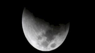 Husüf (ay tutulması) namazı ne zaman, nasıl kılınır? Husüf namazı kaç rekat?