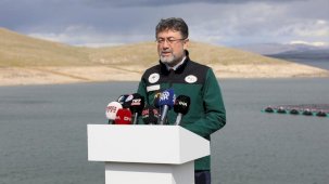 İbrahim Yumaklı: Su rezervuarı üzerinde yaptığımız güneş enerjisi sistemi temiz bir enerji