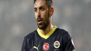 İrfan Can Kahveci'nin sözleşmesi uzatılıyor