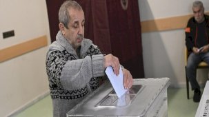 İstanbul Darülaceze'de sandık kuruldu! Sakinler kurum içinde oy kullanıyor