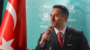 İtalya ve Vatikan'da Dünya Kadınlar Günü'nde Ebru Tanıtıldı