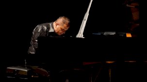 İzmir Avrupa Caz Festivali'nde Ondrej Krajnak'ın Besteleri Seslendirildi