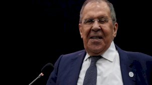 Lavrov'dan Macron sorusuna kahkahalı yanıt