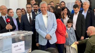 Mansur Yavaş: Büyükşehir tamam, ilçe sonuçlarını bekliyoruz