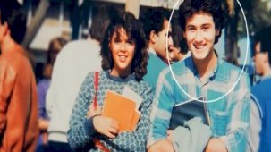 Metin Arolat'tan nostaljik paylaşım: Vay... Üniversite yılları...