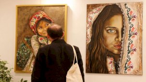 Paris'te Türk Kadın Ressamların Sergisi Açıldı