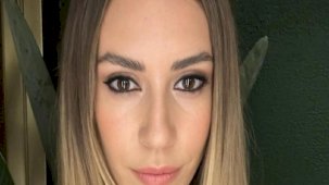 Sinem Kobal'ın set pozu heyecanlandırdı! Ömer dizisi setinden paylaşım yaptı