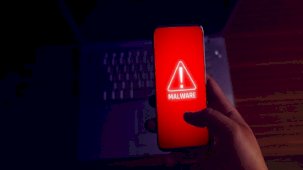 Telefonunuza sık sık virüs mü bulaşıyor? İşte uygulamanız gereken 5 yöntem