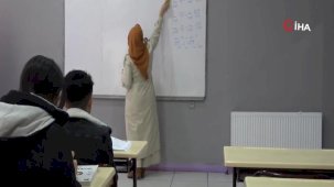 Uzman eğitimci: Son 3 ayda 200-300 bin de olan bir öğrenci kolaylıkla 50-70 bine girebiliyor