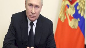 Vladimir Putin: Ukrayna F-16’ları üçüncü ülkelerin havaalanlarında meşru hedefimiz