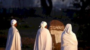 Zimbabve'de peygamberliğini ilan eden şarlatan çocuk istismarı suçlamasıyla tutuklandı