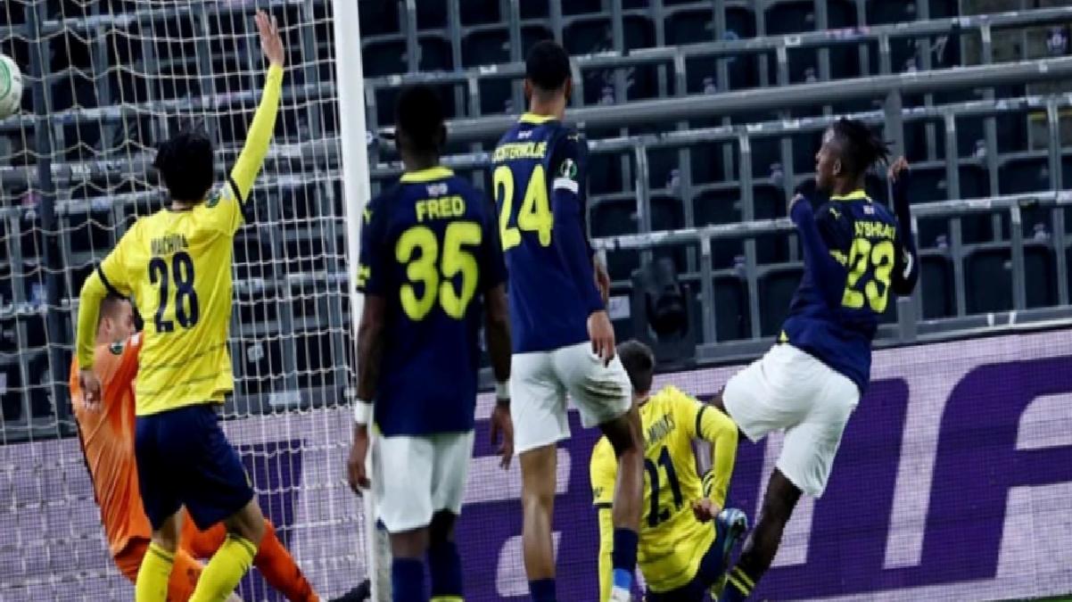 Tavana çivi gibi çaktı! Batshuayi'den şahane gol