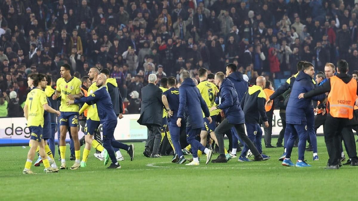 Trabzonspor'dan tutuklanan taraftarlara destek açıklaması: Serbest bırakın