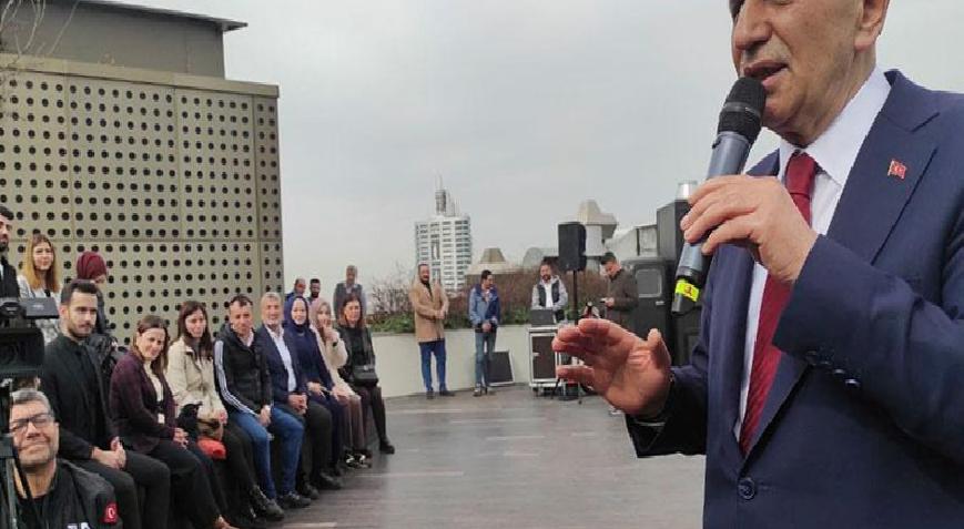 Turgut Altınok: Üniversite öğrencilerine ulaşım ücretsiz olacak