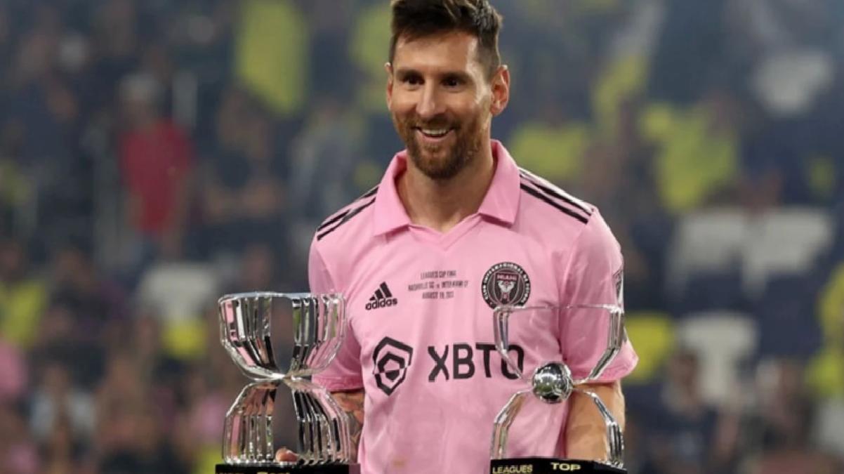 Yapılan yorumları görmeniz lazım! Messi hayranlarından fena linç yiyor