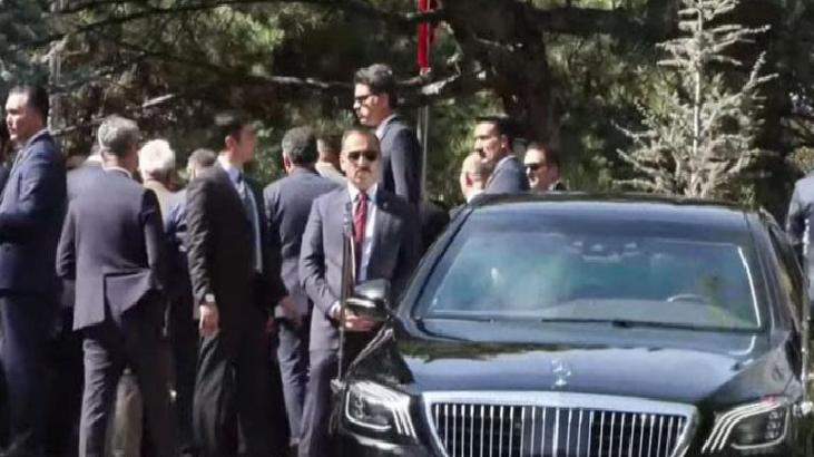 Cumhurbaşkanı Erdoğan'dan Alparslan Türkeş'in kabrine ziyaret