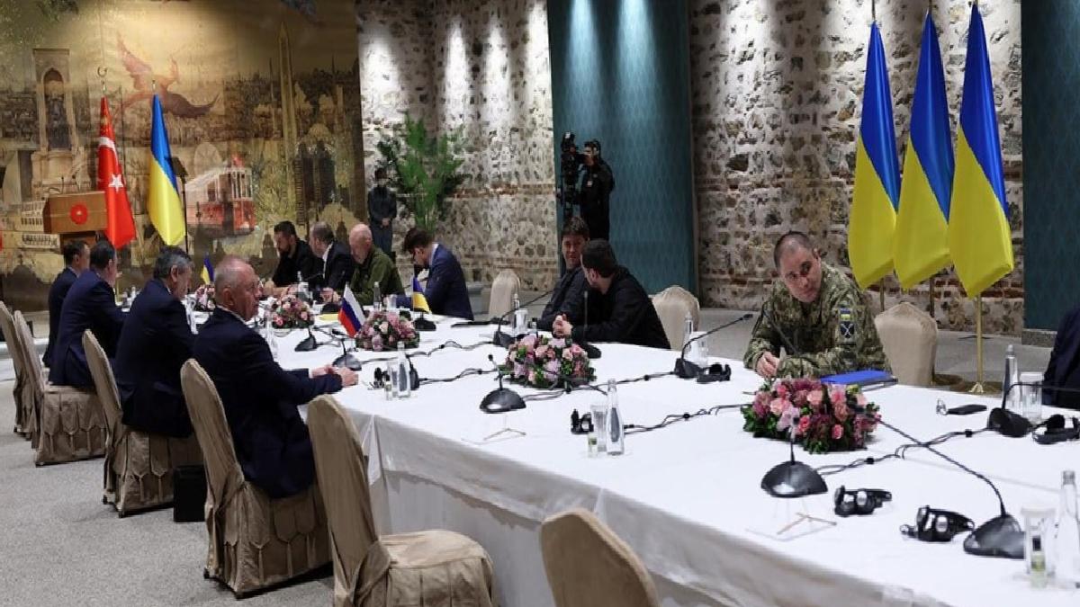 Rusya'dan İstanbul hatırlatması: Ukrayna'yla müzakerelerin temelini oluşturabilir