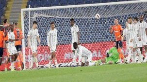 Bilal Meşe'den tepki! 'Bırakın koşmayı, yürüyor, yürüyor eyy Santos!'