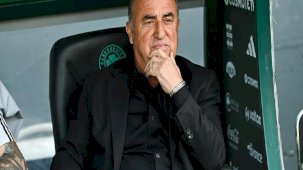 Fatih Terim'in ekibi Panathinaikos, Aris'i iki golle geçti