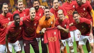 Galatasaray'da Okan Buruk kararını verdi! 2 yıldız kara listede, işte kötü futbolun nedeni