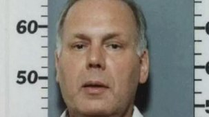 İngiltere'de pedofili şüphelisi havalimanında yakalandı