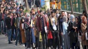 İşsizlerin yarısı maaşa ulaşamadı