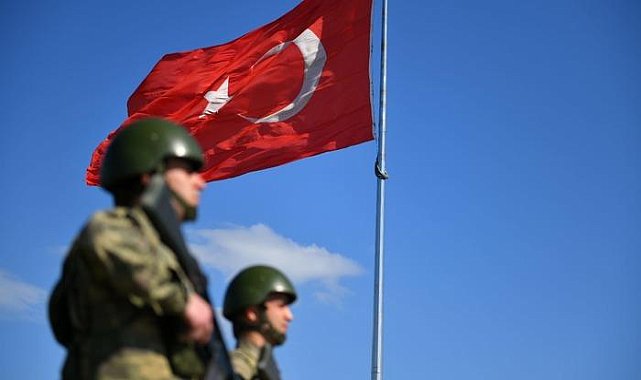 Edirne sınırında yakalandılar,