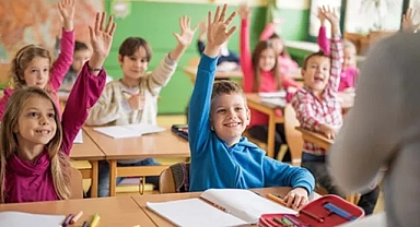 Okula Yeni Kayıt Yaptıranlar Dikkat! Artık Kura ile Belirlenecek