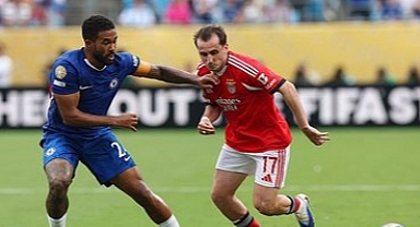 Şimşekli Drama: Benfica–Chelsea 4–1, Maç Hava Durumu Gölgesinde