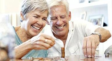 Çalışanların çoğu emekliliği erken bırakıyor: Ortalama yaş beklentisi 58