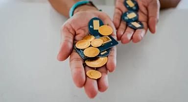 Altın Fiyatlarında Tarihi Rekor! Gram ve Çeyrek Altın Zirve Yaptı