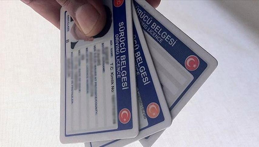 1,9 milyon eski tip ehliyetin yenilenebilmesi için son hafta: Başvurular nasıl yapılıyor?