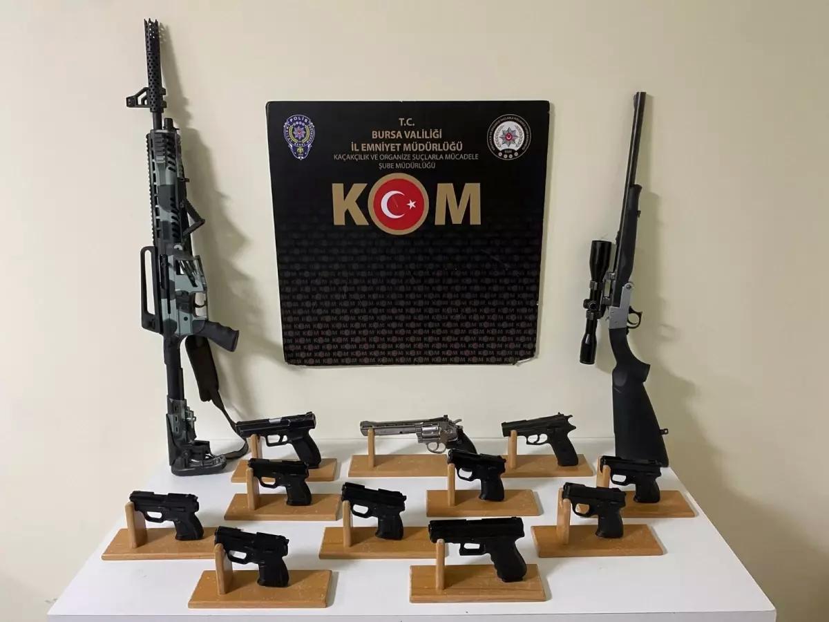 Bursa'da Ruhsatsız Silah Operasyonu