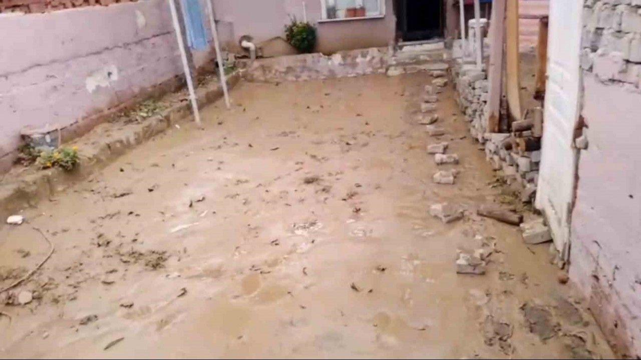 Evini su basan vatandaş isyan etti: