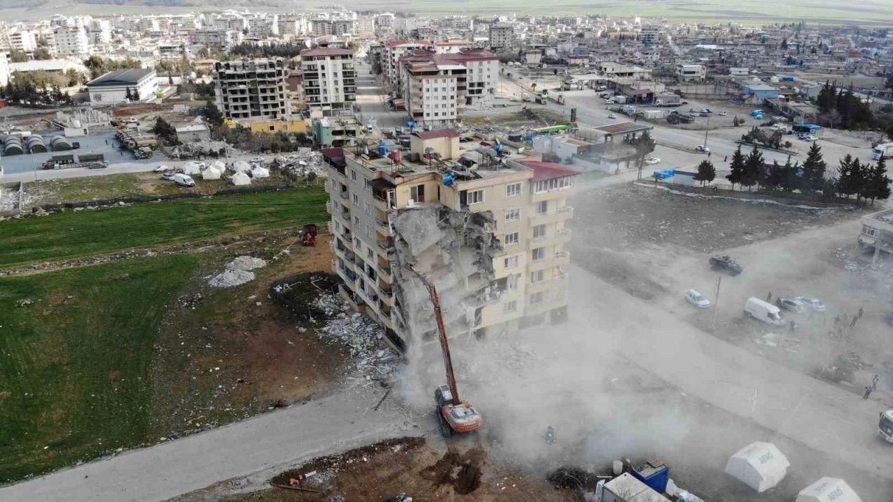 Gaziantep’te 67 kişinin öldüğü Yunus Kaya Apartmanı müteahhidine 13 yıl ceza