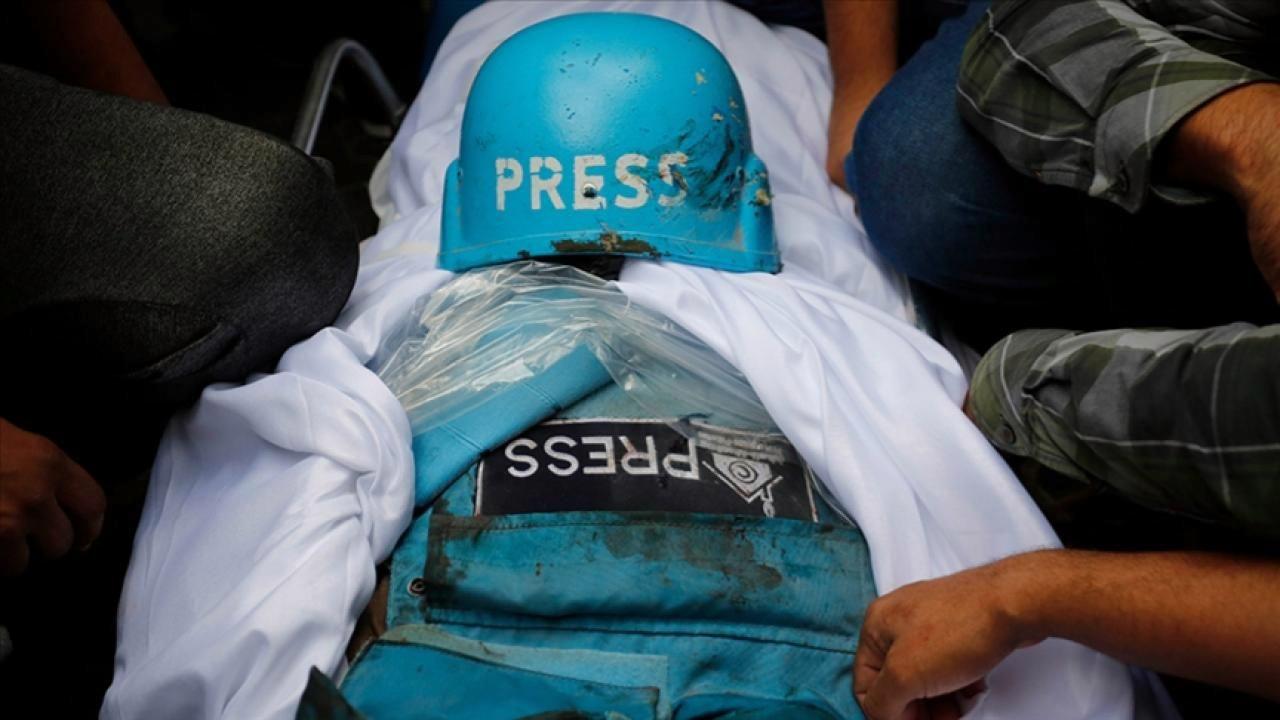 İsrail'in silahlandırdığı çeteler Filistinli gazeteciyi öldürdü