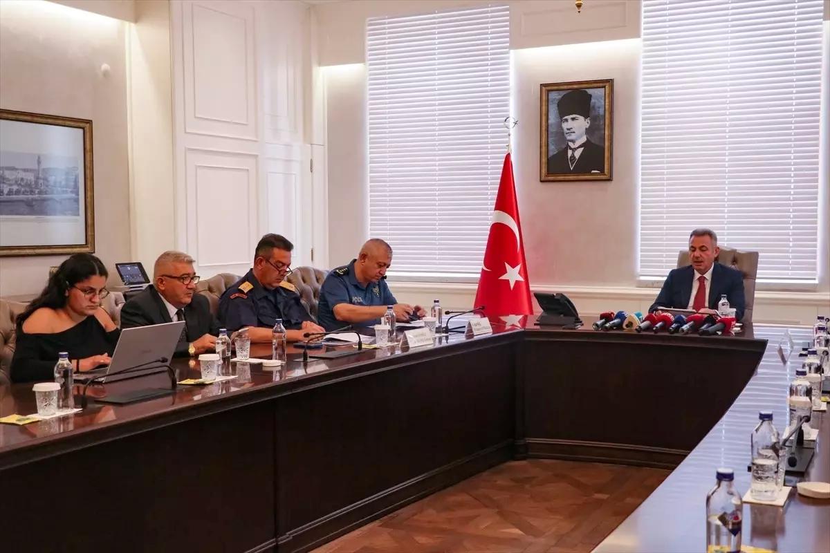 İzmir'de Organize Kabahatle Uğraşta Muvaffakiyet