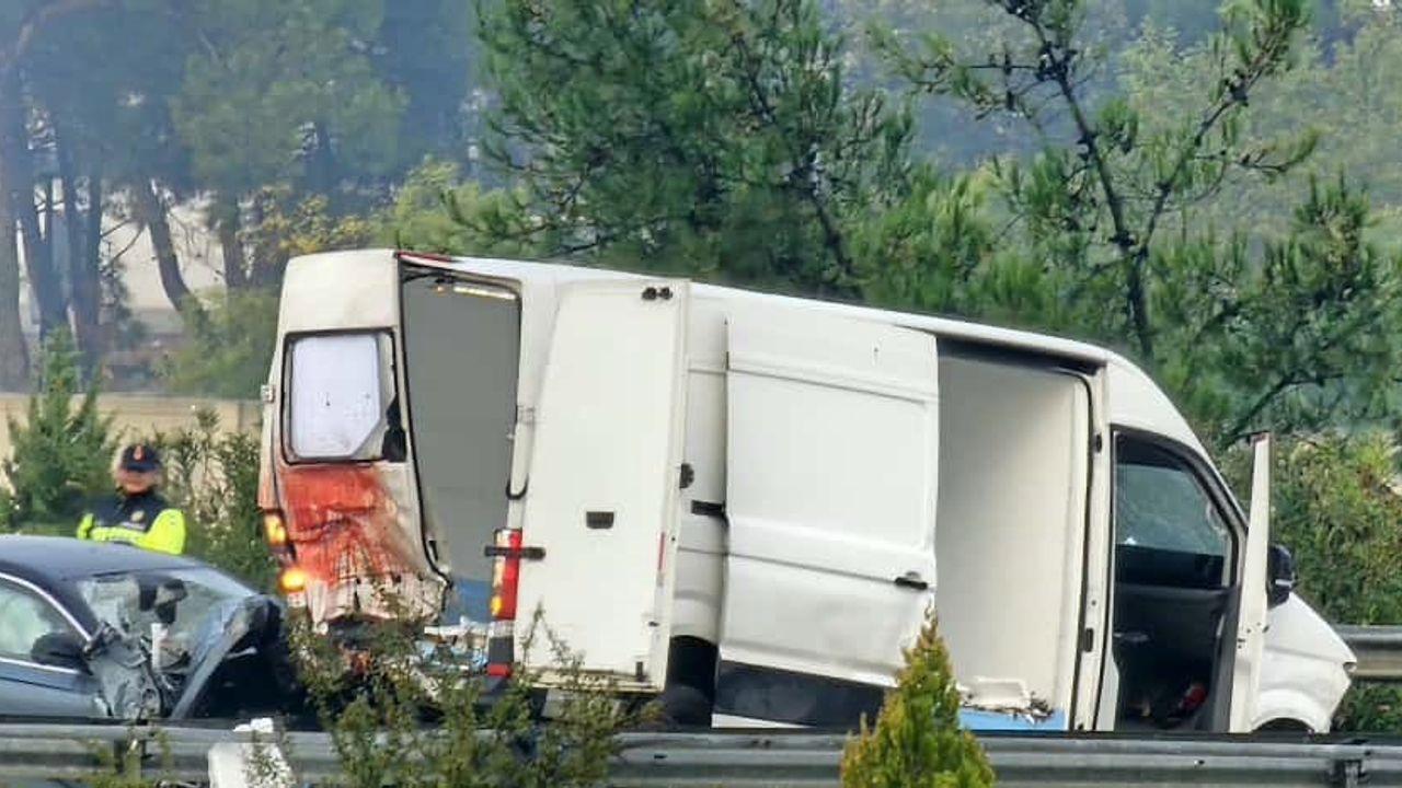İzmir’de zincirleme trafik kazası: 1 ölü, 3 yaralı