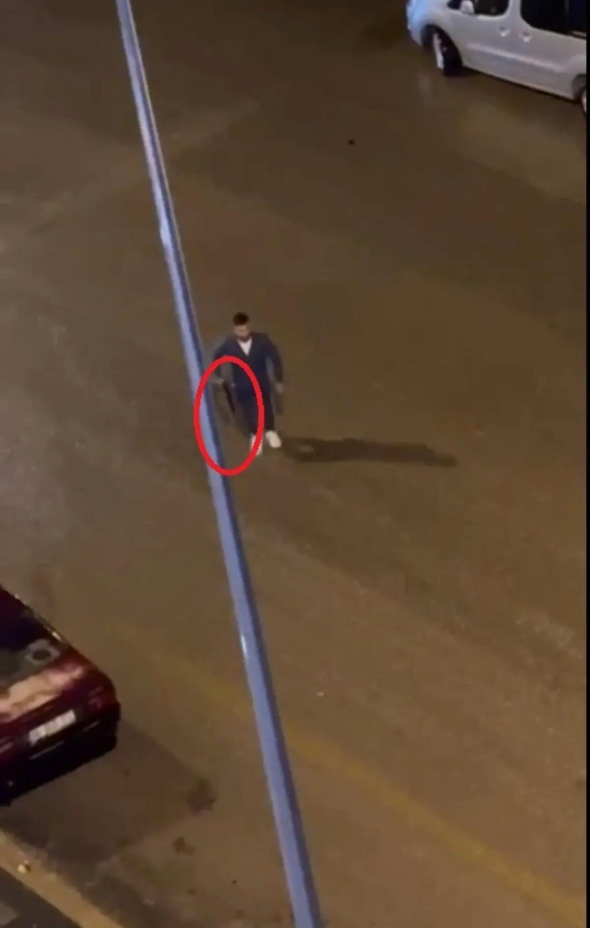 Kafede Tüfekle Hücum Teşebbüsü