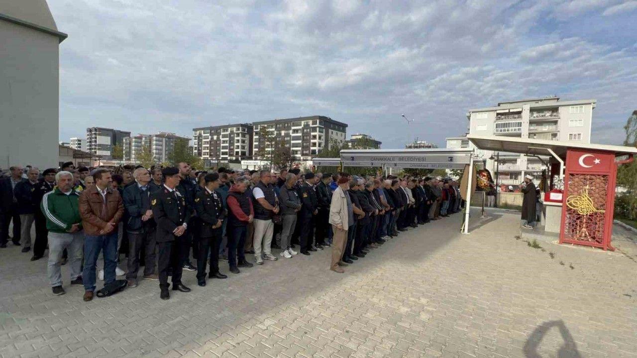 Komşu hengamesinde vurularak öldürülen emekli astsubay son seyahatine uğurlandı