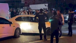 3 kişiyi öldüren, 2’si polis 7 kişiyi yaralayan Mustafa Emlik’in Uzman Çavuş Kemal Ekri’yi vurma anı kamerada
