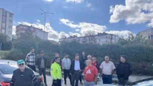 4 kişinin yaralandığı kaza mahalleliyi isyan ettirdi