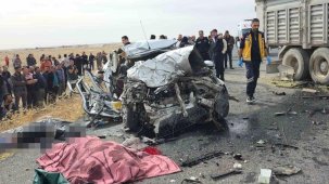 Aksaray’da kamyon ile otomobil çarpıştı: 3 kardeş öldü