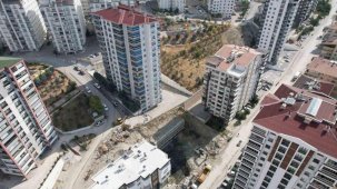 Ankara’da korkutan toprak kayması: 300 kişinin yaşadığı 17 katlı bina boşaltıldı